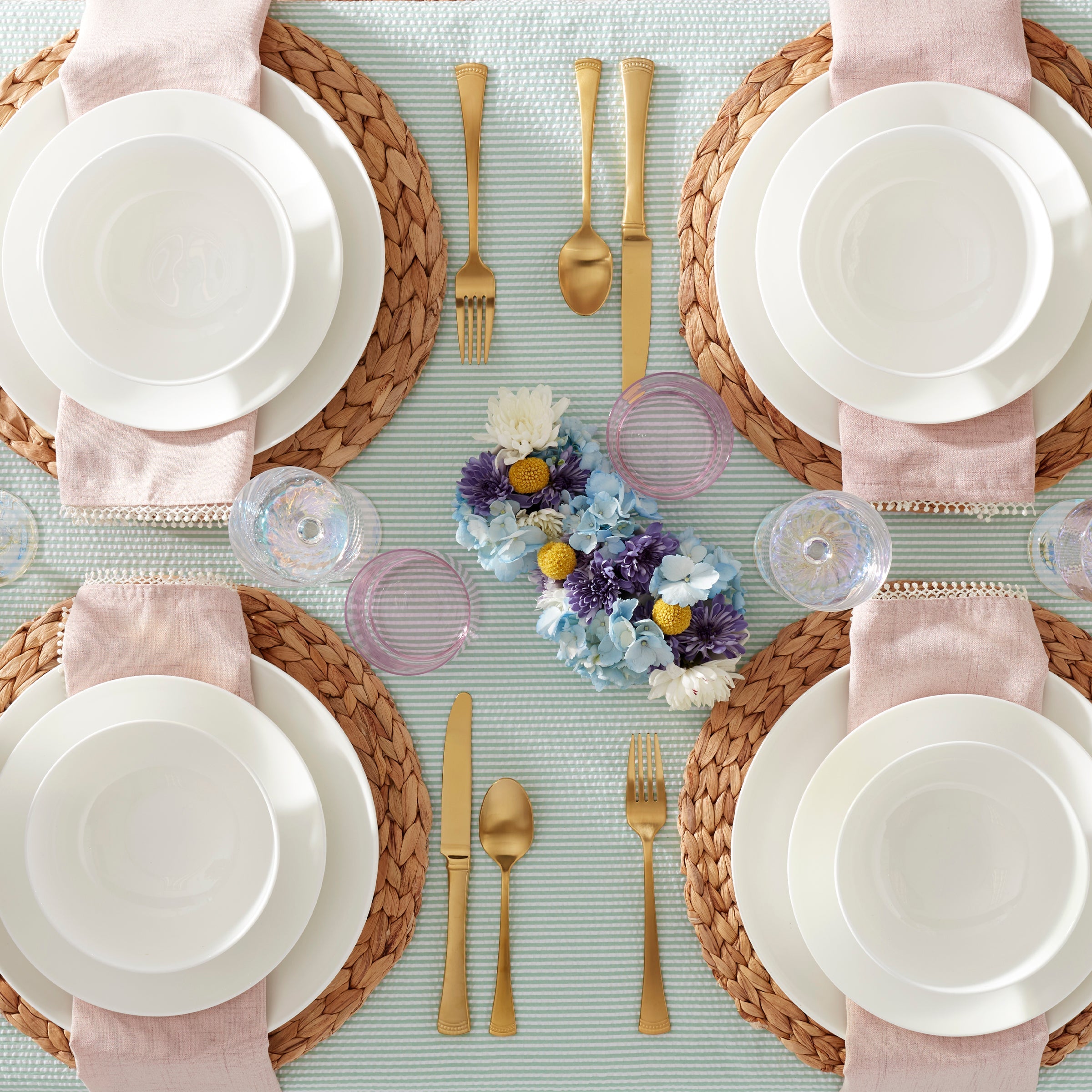 Studio 1414 Coupe 18-Piece Dinnerware Set