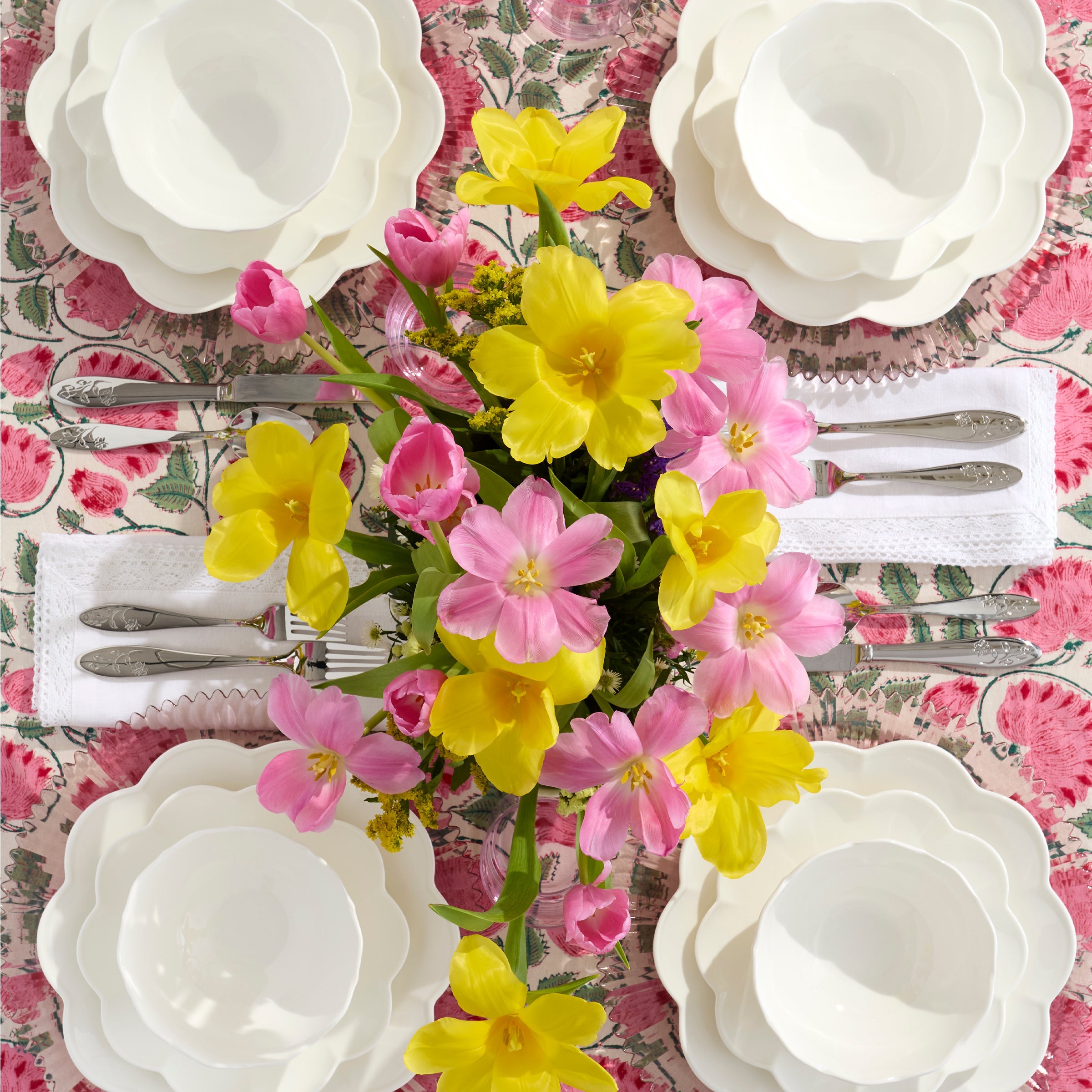 Studio 1414 Scallop Dinner Plates, Set of 6