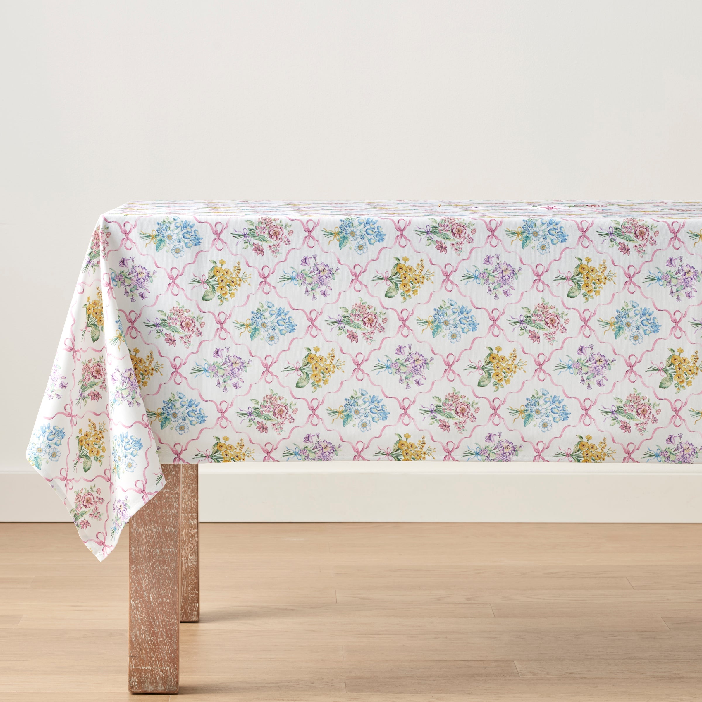 Bouquet Ribbon 60x102 Tablecloth